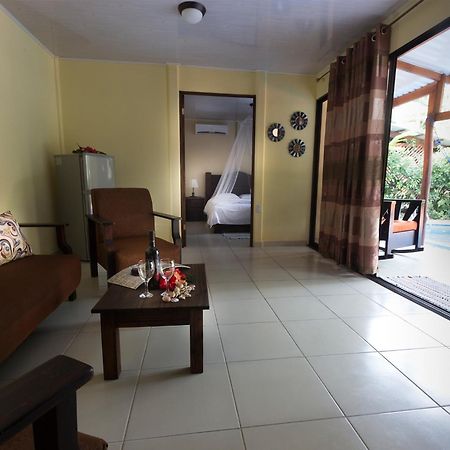 Hotel Caribbean Coconut Cahuita Exterior photo